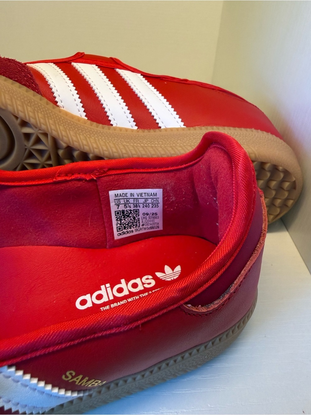 Adidas Samba Janes in Red - Picture 7 of 7